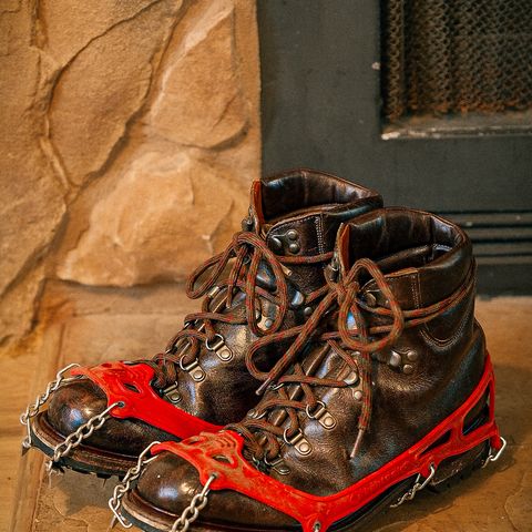 Viberg Pachena Bay in C.F. Stead Husk Oiled Culatta