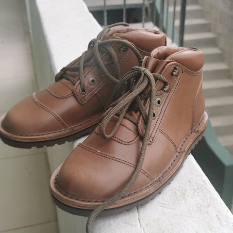Jim Green African Ranger Barefoot Boot in Natural Veg Tan