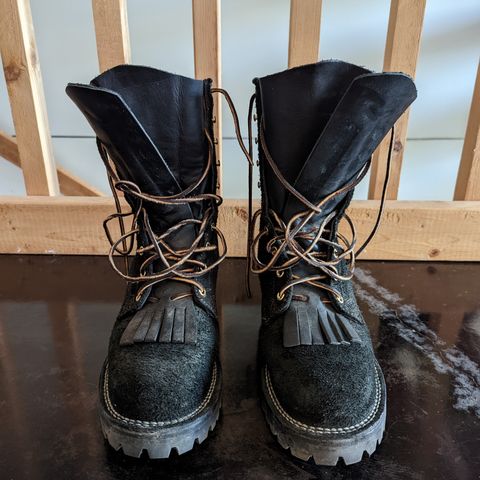 Viberg 155 Smokejumper Work Boot in Seidel Black Oil Tan Roughout