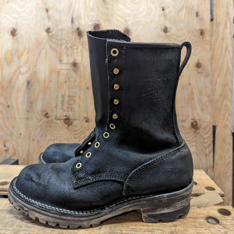 Viberg 155 Smokejumper Work Boot in Seidel Black Oil Tan Roughout