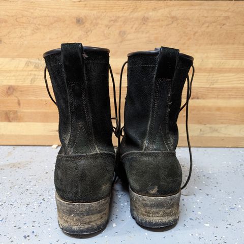 Viberg 155 Smokejumper Work Boot in Seidel Black Oil Tan Roughout