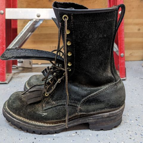 Viberg 155 Smokejumper Work Boot in Seidel Black Oil Tan Roughout