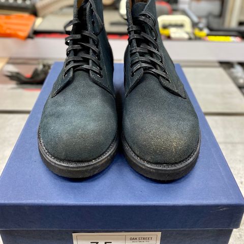 Oak Street Bootmakers Field Boot in Horween Natural Indigo Chromexcel Roughout