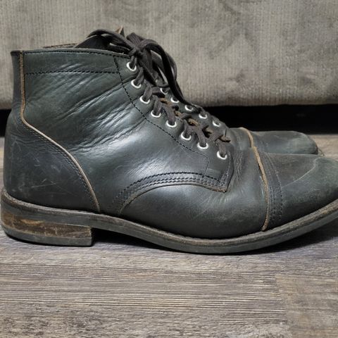 Thursday Vanguard in Horween Indigo Chromexcel
