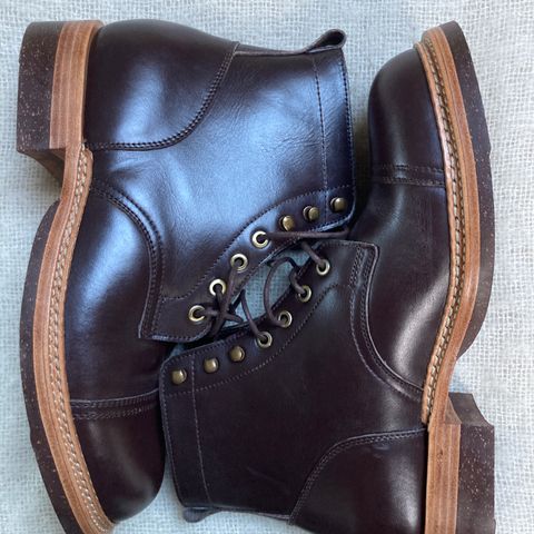 Jakkrabbits Field Boots in Indonesian Dark Brown Pull Up