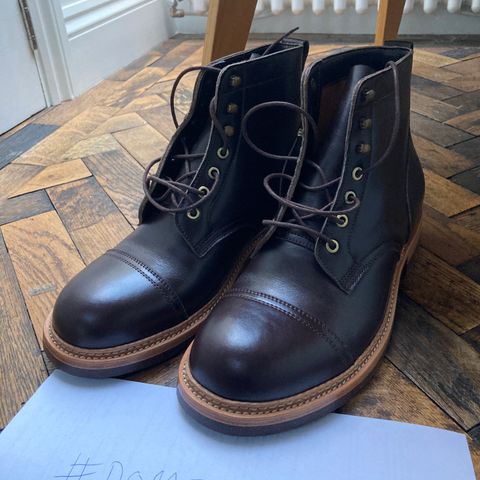Jakkrabbits Field Boots in Indonesian Dark Brown Pull Up