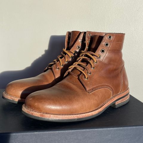 Oak Street Bootmakers Trench Boot in Horween Natural Chromexcel