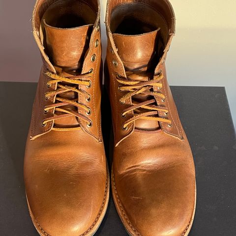 Oak Street Bootmakers Trench Boot in Horween Natural Chromexcel