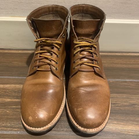 Oak Street Bootmakers Trench Boot in Horween Natural Chromexcel