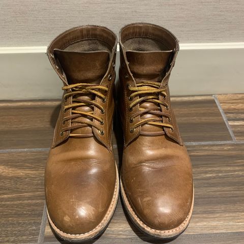 Oak Street Bootmakers Trench Boot in Horween Natural Chromexcel
