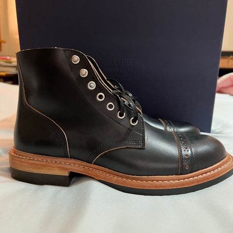 Oak Street Bootmakers Field Boot in Horween Black Chromexcel