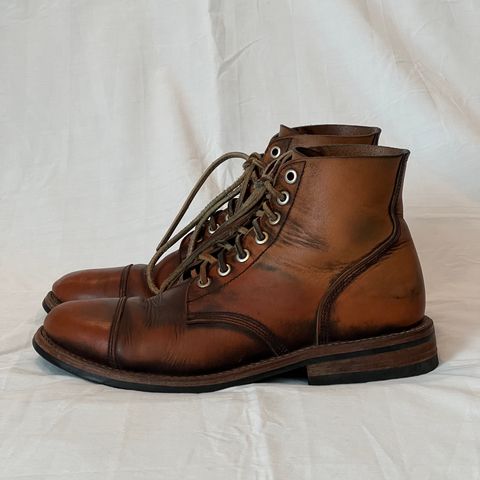 Oak Street Bootmakers Cap-toe Field Boot in Tempesti Brown Overdye Camello Asportabile