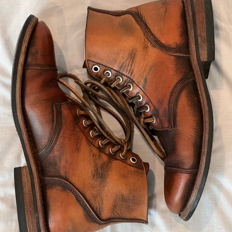 Oak Street Bootmakers Cap-toe Field Boot in Tempesti Brown Overdye Camello Asportabile