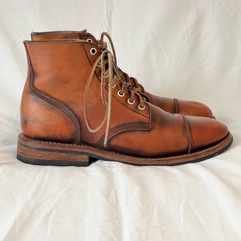 Oak Street Bootmakers Cap-toe Field Boot in Tempesti Brown Overdye Camello Asportabile