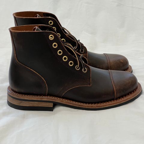 Oak Street Bootmakers Cap-toe Field Boot in Tempesti Brown Overdye Camello Asportabile
