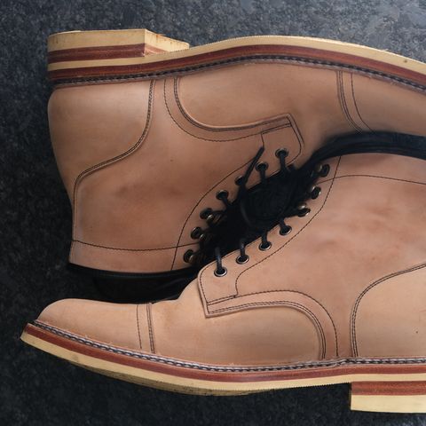Tahura Captoelari in Conceria Cloe Crust Shell Cordovan