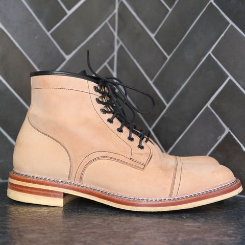 Tahura Captoelari in Conceria Cloe Crust Shell Cordovan