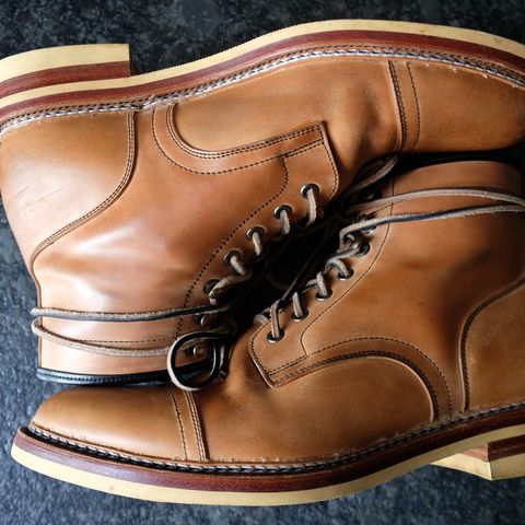 Tahura Captoelari in Conceria Cloe Crust Shell Cordovan
