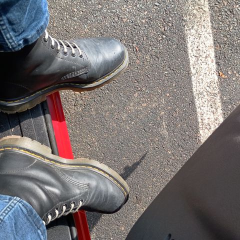 Dr. Martens 1460 SR in Industrial Full Grain