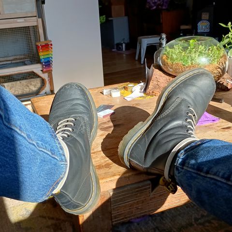 Dr. Martens 1460 SR in Industrial Full Grain