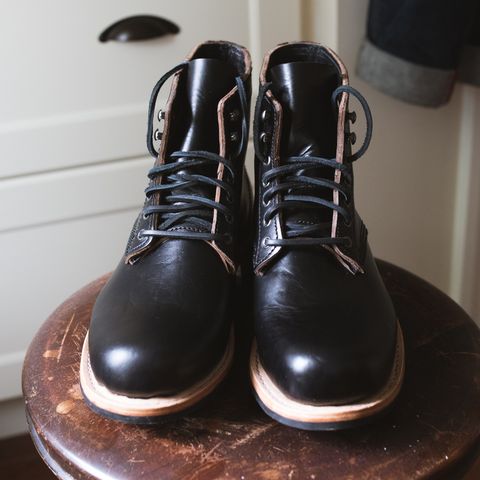 Virtus Leather Unlisted Model in Horween Black Chromexcel Horsebutt