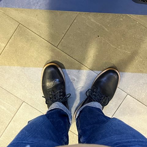 Virtus Leather Unlisted Model in Horween Black Chromexcel Horsebutt