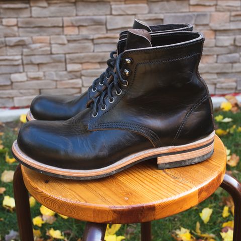 Virtus Leather Unlisted Model in Horween Black Chromexcel Horsebutt