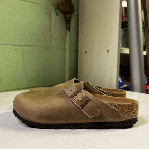 Birkenstock Boston in Tobacco Brown Oiled Leather