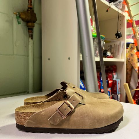 Birkenstock Boston in Tobacco Brown Oiled Leather