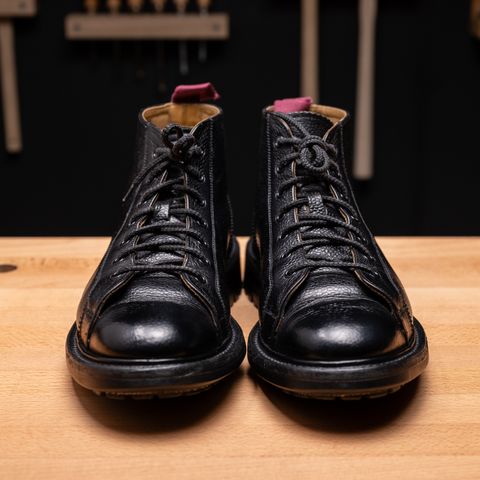 Tricker's Ethan Monkey Boot in Black Scotch Grain