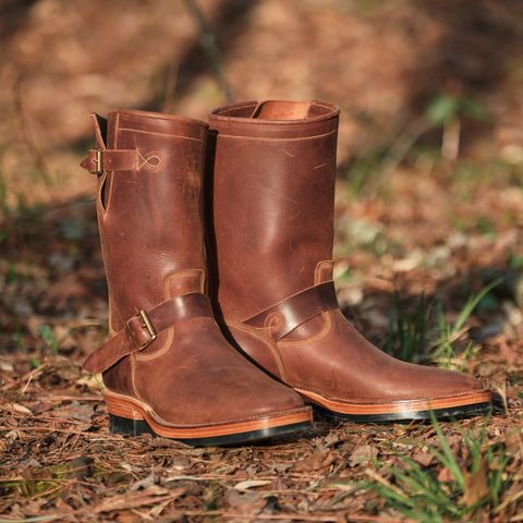 Fortis Tapak 2.0 Engineer Boots in Indonesian Red Brown Pull Up