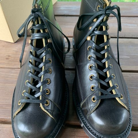 Sagara Cordmaster in Badalassi Carlo Oliva Minerva Overdyed Black
