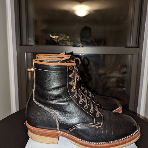 Monroe 19927 in Shinki Black Oiled Horsebutt