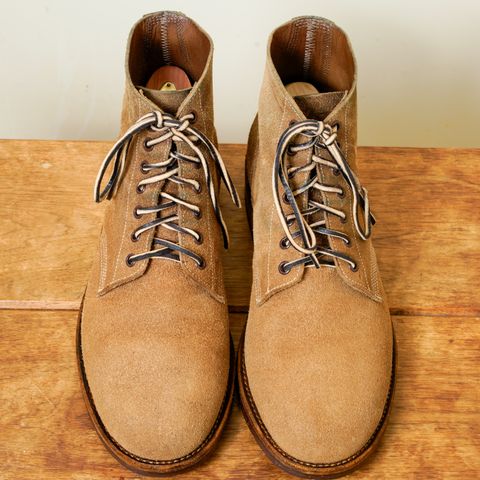 View photo of Oak Street Bootmakers Field Boot in Horween Marine Field Roughout