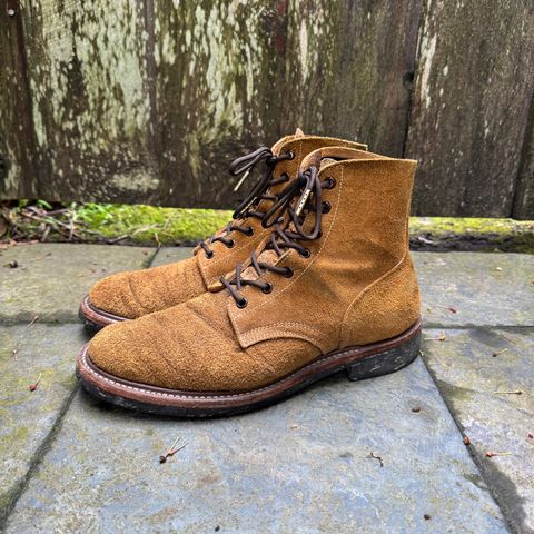 View photo of Role Club Boondockers in Rich Brown Roughout