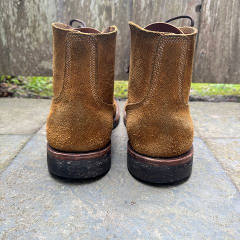 Role Club Boondockers in Rich Brown Roughout