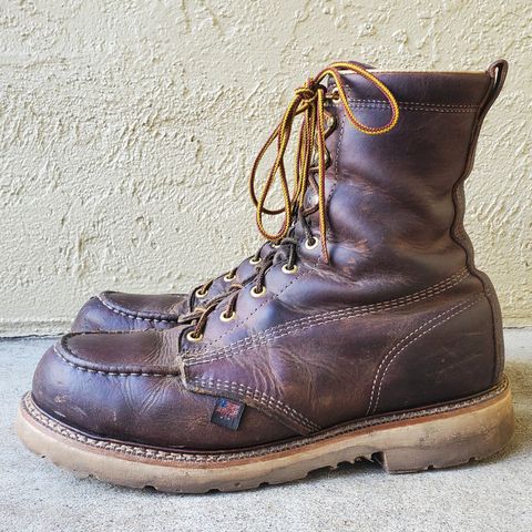 View photo of Thorogood American Heritage 8" Moc Toe in Seidel Trail Crazy Horse