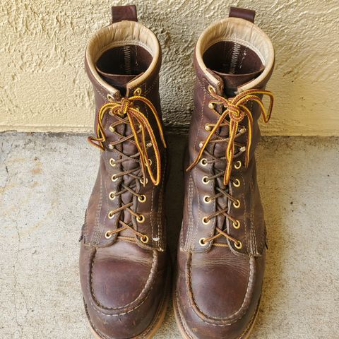 View photo of Thorogood American Heritage 8" Moc Toe in Seidel Trail Crazy Horse