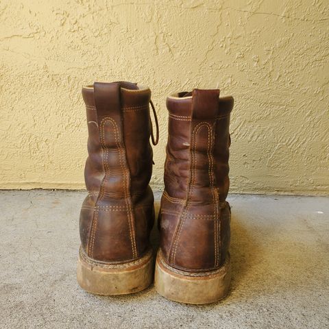 View photo of Thorogood American Heritage 8" Moc Toe in Seidel Trail Crazy Horse