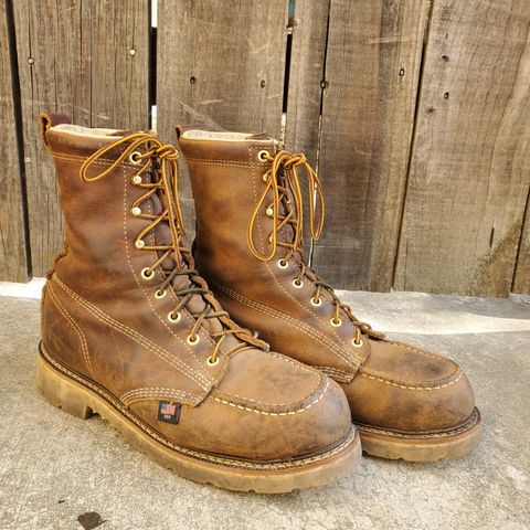 Thorogood American Heritage 8" Moc Toe in Seidel Trail Crazy Horse