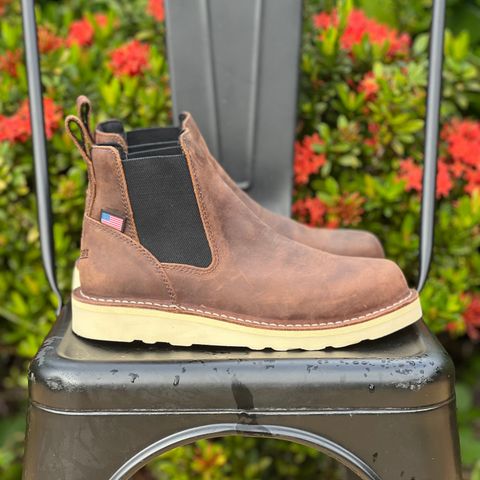 Danner Bull Run Chelsea in Brown Full Grain