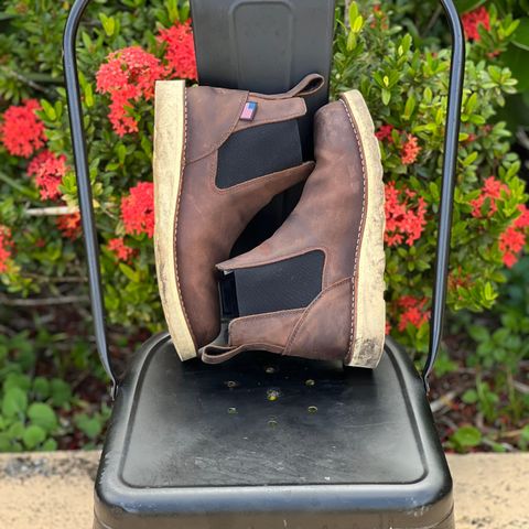 Danner Bull Run Chelsea in Brown Full Grain