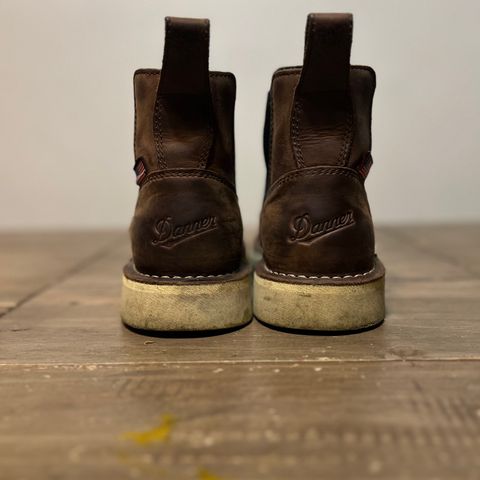 Danner Bull Run Chelsea in Brown Full Grain