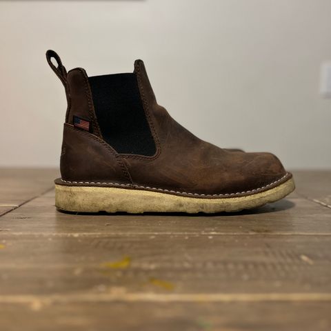 Danner Bull Run Chelsea in Brown Full Grain