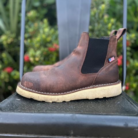 Danner Bull Run Chelsea in Brown Full Grain