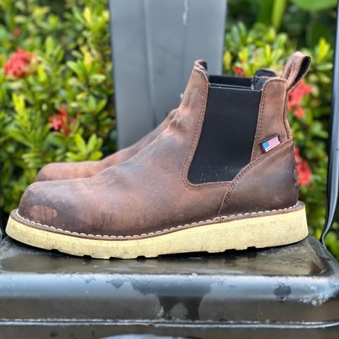 Danner Bull Run Chelsea in Brown Full Grain