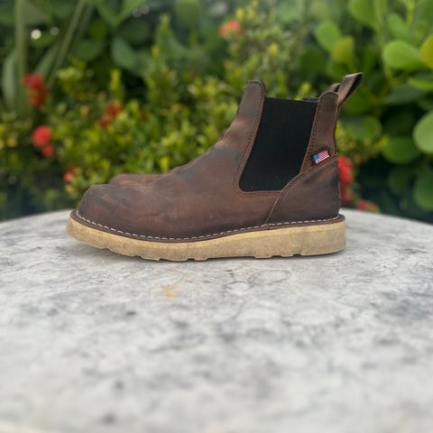 Danner Bull Run Chelsea in Brown Full Grain