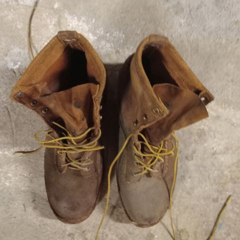 Wesco Jobmaster in Seidel British Tan Domain Roughout