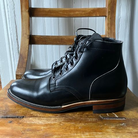 Viberg Service Boot in Horween Black Chromexcel