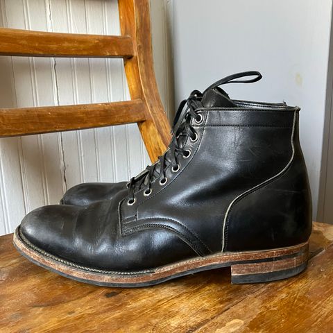 Viberg Service Boot in Horween Black Chromexcel